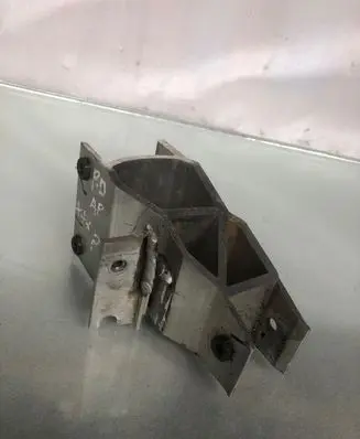 BMW X4 G02 Radiator mount bracket 7399966