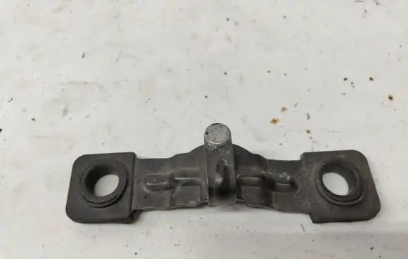 Volkswagen PASSAT B6 Loading door lock loop/hook striker 3C9827507