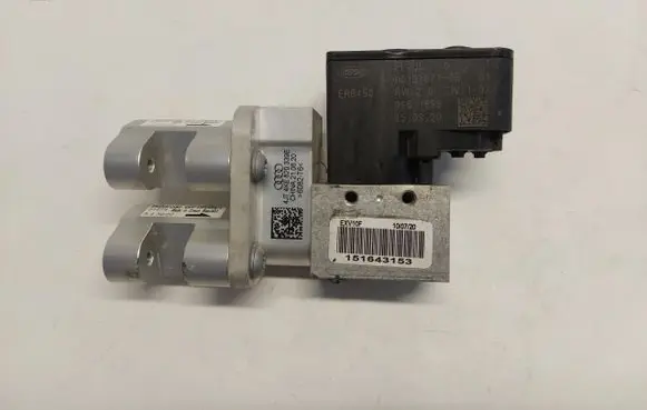Audi e-tron Air conditioning (A/C) expansion valve 4m0816682e-jlk01