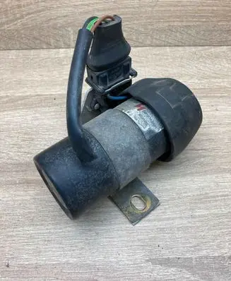 Audi 100 S4 C4 High voltage ignition coil 443905105B 0221600450