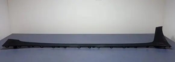 BMW i4 Front sill (body part) 8737086