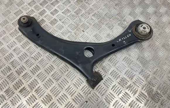 Chrysler Voyager Front lower control arm/wishbone R13908B2301