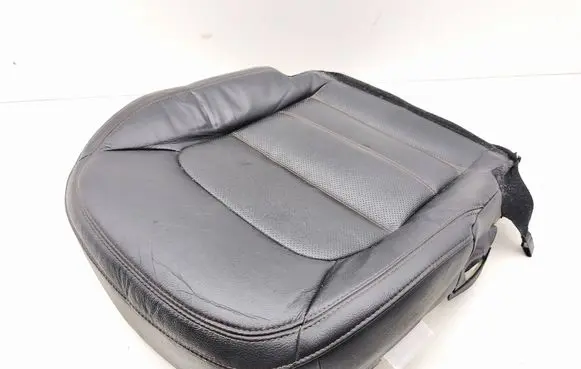 Mazda CX-5 II Driver seat console base 