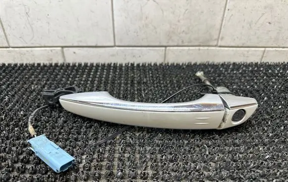 Citroen DS5 Front door exterior handle