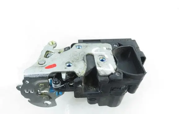 Chevrolet Lacetti Front door lock 