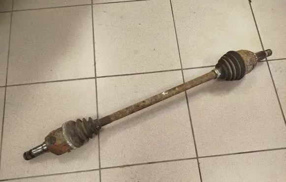 Land Rover Freelander 2 - LR2 Rear driveshaft