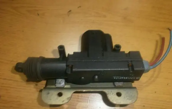 Alfa Romeo 156 Central locking motor 