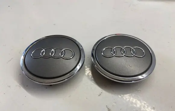 Audi A4 S4 B8 8K Original wheel cap 4b0601170a