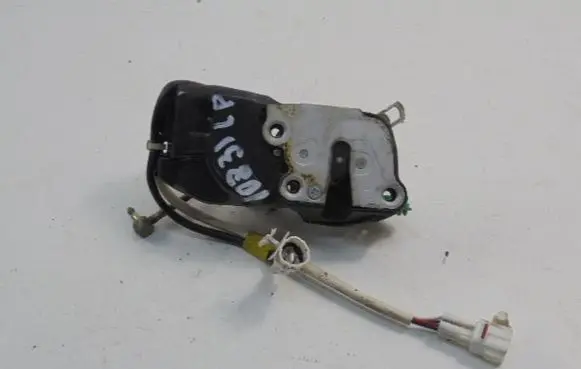 Suzuki Swift Cultus Front door lock