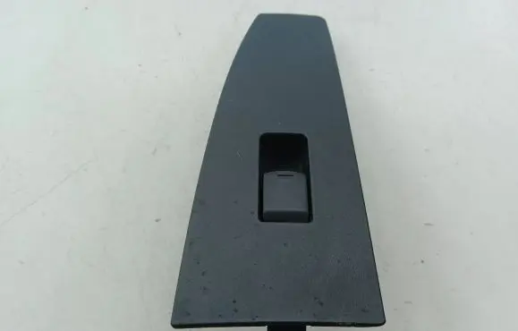 Infiniti FX Electric window control switch 82961CG000
