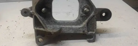 Renault Megane IV Gearbox mounting bracket 012221641R A3190631