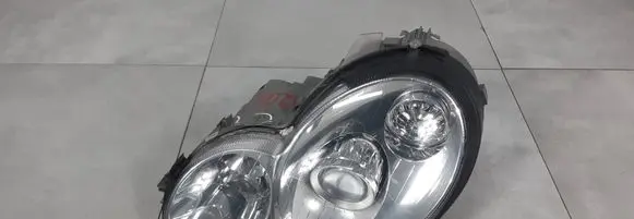 Mercedes-Benz C W203 Headlight/headlamp 