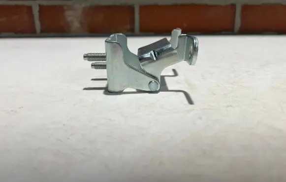 Volvo XC40 Tailgate/trunk/boot hinge 32384512