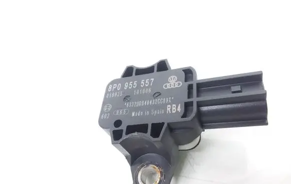 Audi A3 S3 A3 Sportback 8P Airbag deployment crash/impact sensor 8P0955557