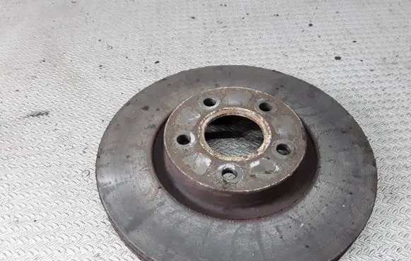Volvo S40 Front brake disc