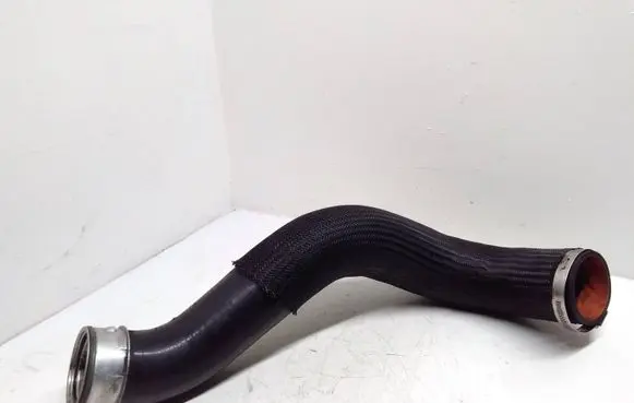 Chrysler 300 - 300C Intercooler hose/pipe