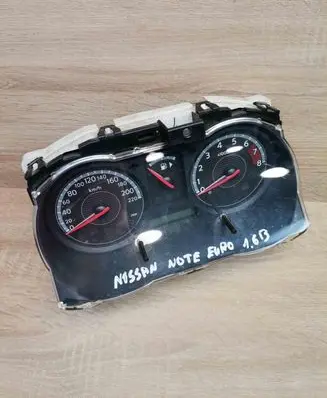 Nissan Note (E11) Speedometer (instrument cluster) 9U20B 6903943