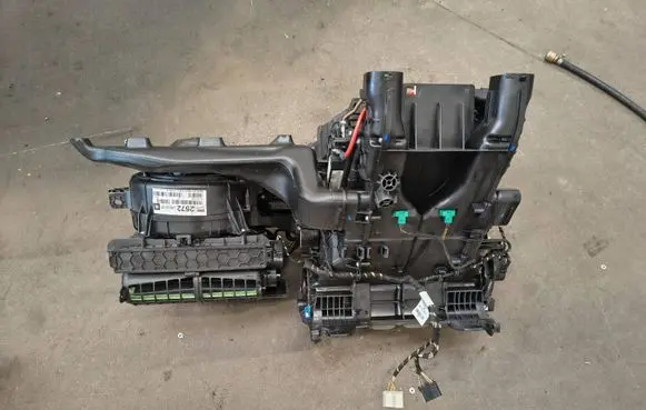 Opel Meriva B Interior heater climate box assembly MT63989A 13462572 C1211121A