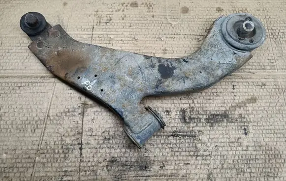 Jaguar X-Type Front lower control arm/wishbone 