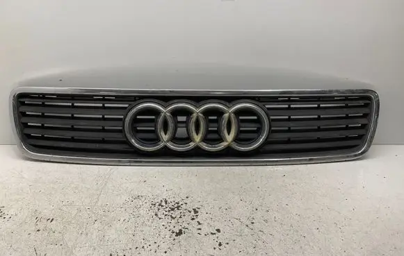 Audi A4 S4 B5 8D Front grill 8D0853651J