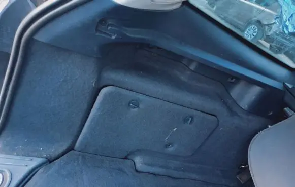 Ford Mondeo MK IV Tailgate/boot cover trim set 