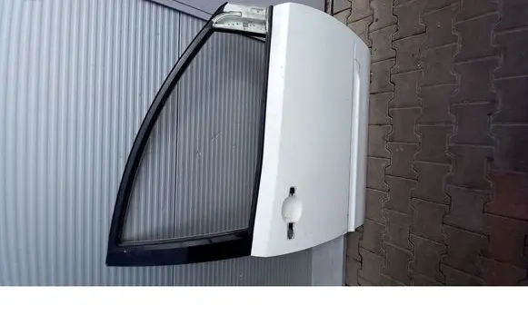 Nissan Quest Front door 