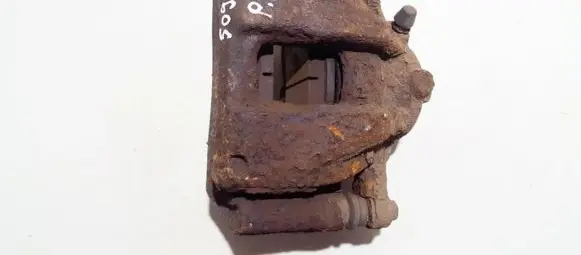Honda CR-V Front brake caliper