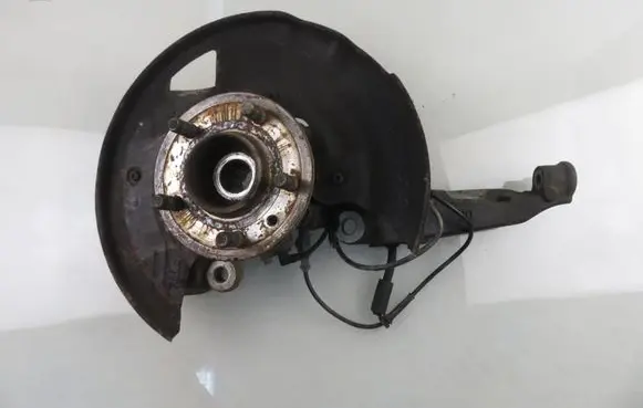 Land Rover Range Rover Sport L320 Front wheel hub spindle knuckle 