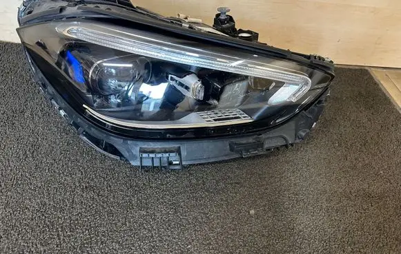 Mercedes-Benz C W206 Headlight/headlamp A2069068003 LE19A6438