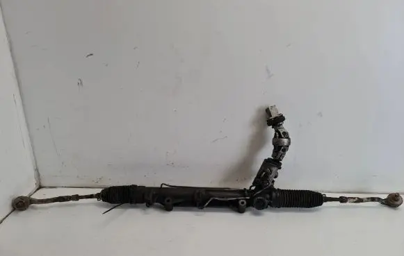 BMW X3 E83 Steering rack 7832497