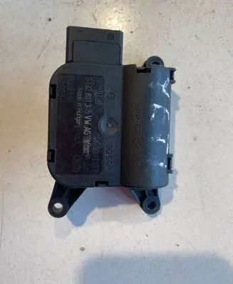 Skoda Yeti (5L) Air flap motor/actuator 0132801345 1K0387511 12V3011102