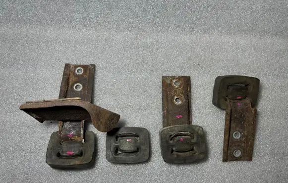 Muffler mount bracket/holder