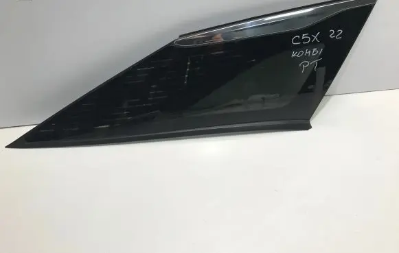 Rear side window