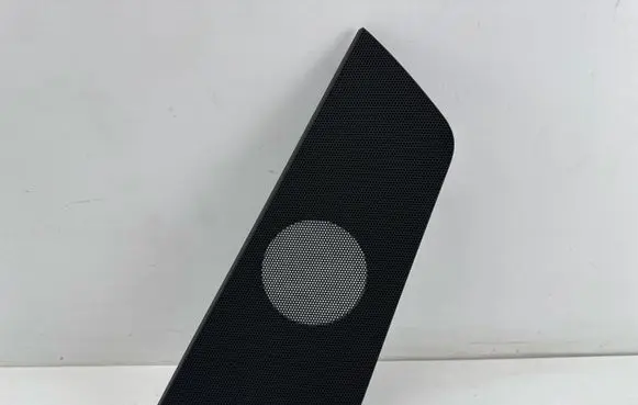 Volkswagen Golf VIII Dash center speaker trim cover 5H2858122A