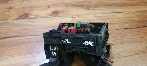 Audi A3 S3 8P Fuse box set 017181281