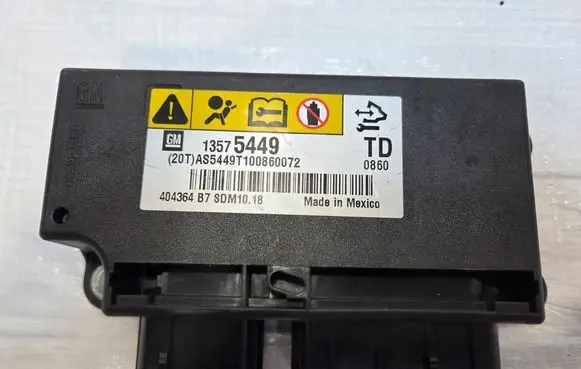 Opel Insignia A Airbag control unit/module 13575449