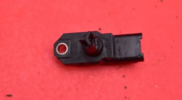 Sensor