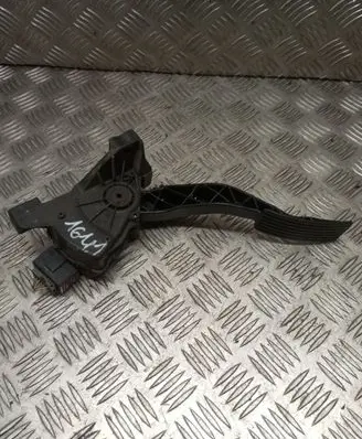 Mitsubishi Colt Accelerator throttle pedal A4543000304