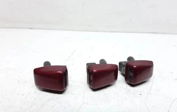 Volvo V40 Windshield washer spray nozzle 