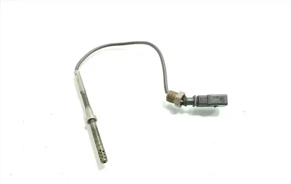 Audi A4 S4 B8 8K Exhaust gas temperature sensor 03L906088D