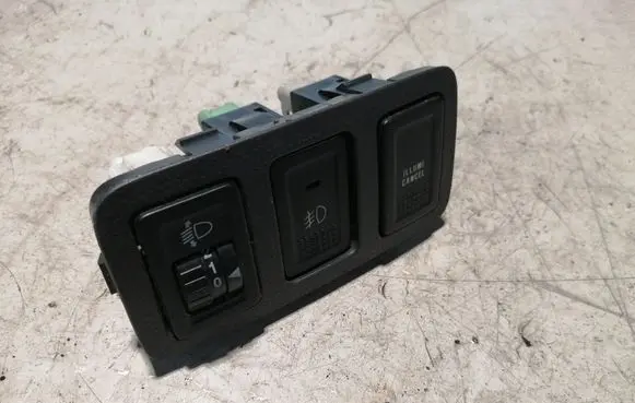 Suzuki Swift I A set of switches 
