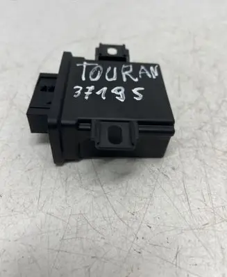 Volkswagen Touran III Light module LCM 7P6907357E