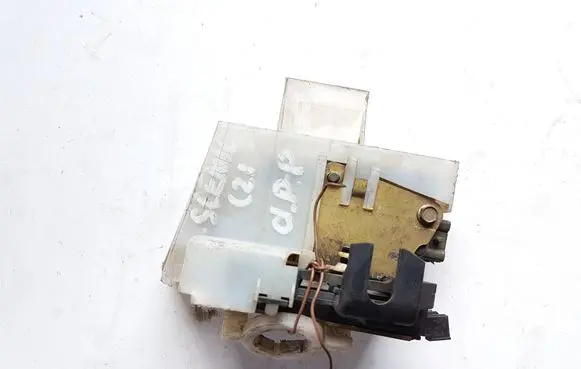 Front door lock