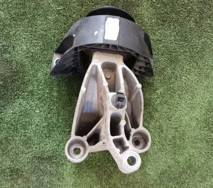 Dacia Sandero II Starter motor 112328191R