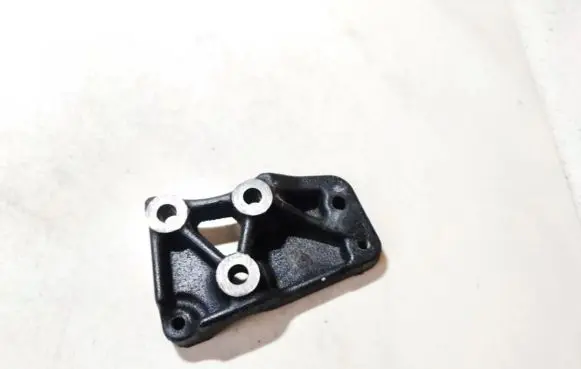 Audi A6 S6 C6 4F Engine mounting bracket