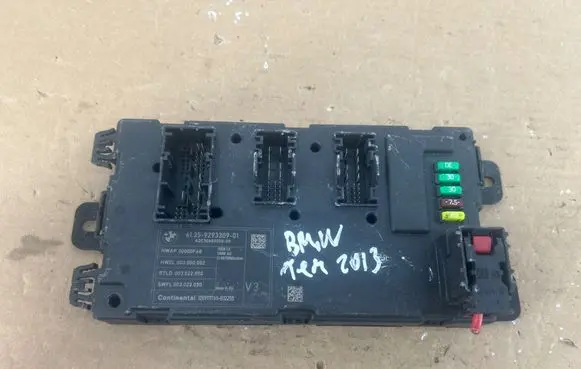 BMW 1 F20 F21 Central body control module 9293309 A2C30450208 00000F48