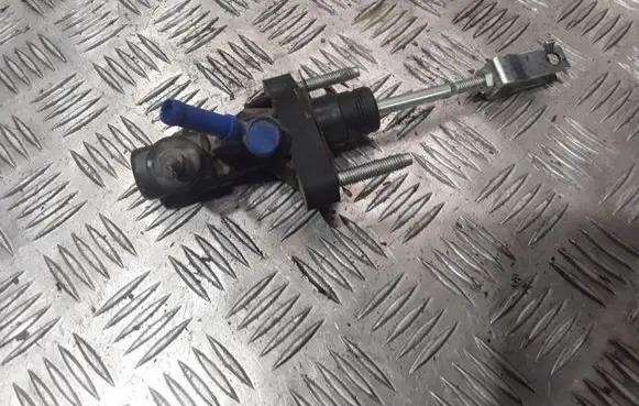 Toyota Corolla Verso AR10 Clutch master cylinder