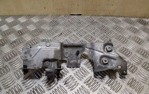 Renault Trafic III (X82) Other engine bay part 320932448R