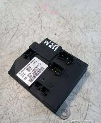 Mercedes-Benz E W211 Comfort/convenience module 2115453532