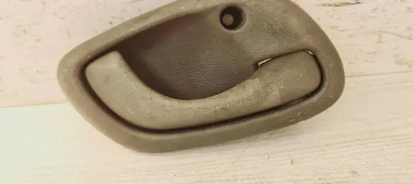 Opel Agila A Front door interior handle 